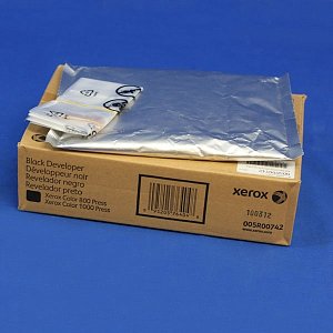 Девелопер черный (black) XEROX 005R00742 для COLOR1000